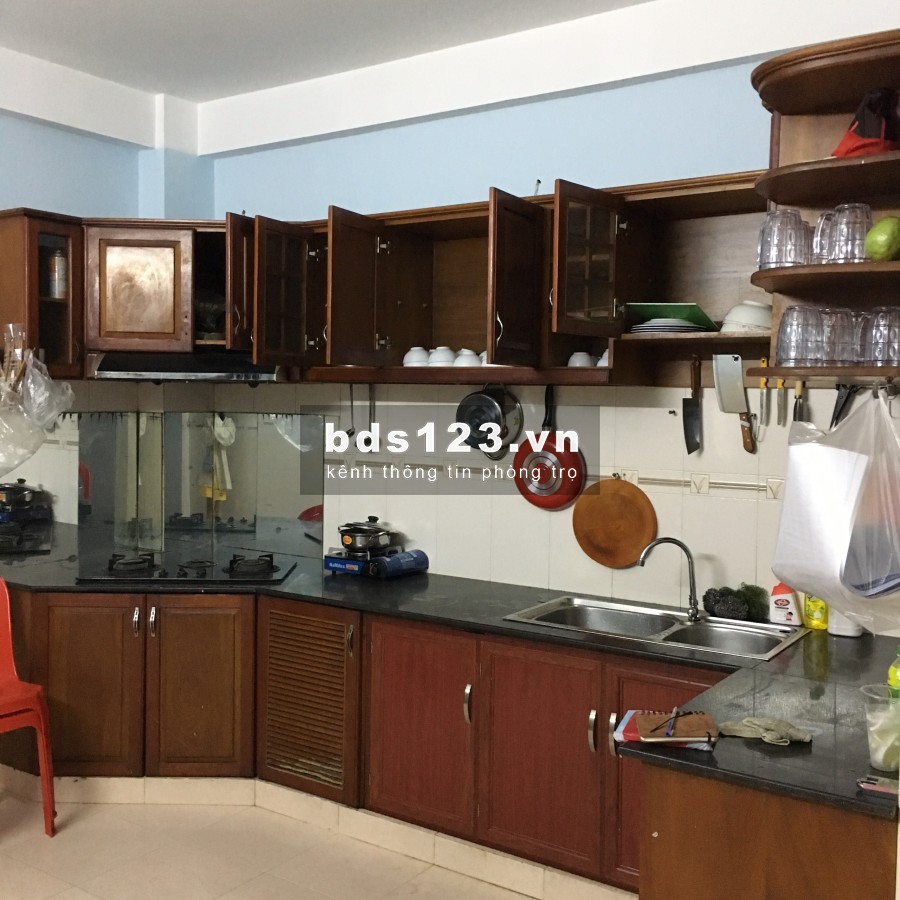 SÂN BAY 1/B22/27 BẠCH ĐẰNG TÌM NAM/NỮ Ở GHÉP