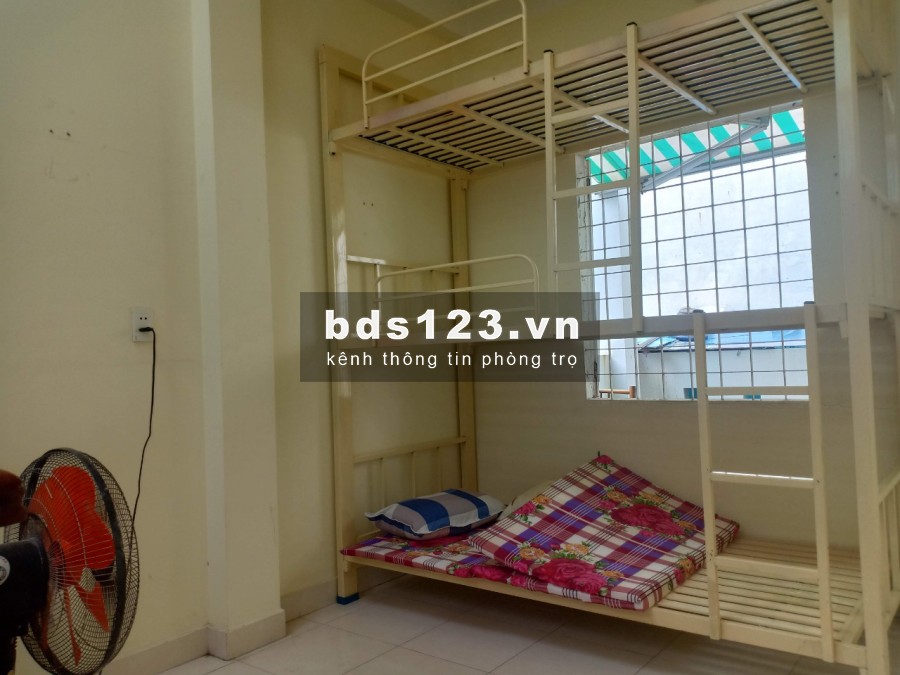 SÂN BAY 1/B22/27 BẠCH ĐẰNG TÌM NAM/NỮ Ở GHÉP