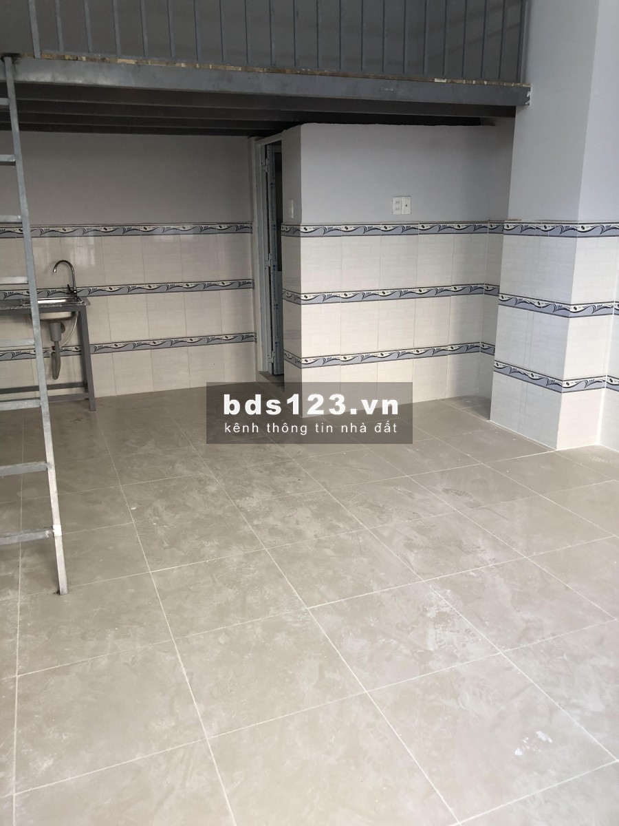 MẶT BẰNG: 5x10m + gác lửng, gần AEON Mall TÂN PHÚ hợp: tiệm tóc, giặt ủi, Online....6.5tr/th
