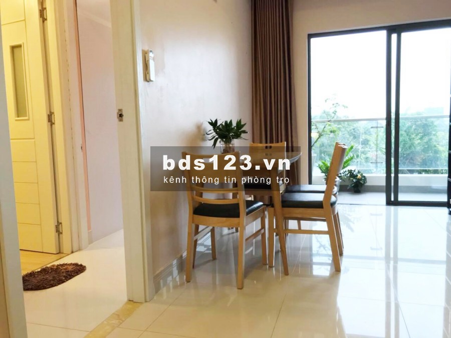 Giường tầng nữ ngay trung tâm quận 1 và 5