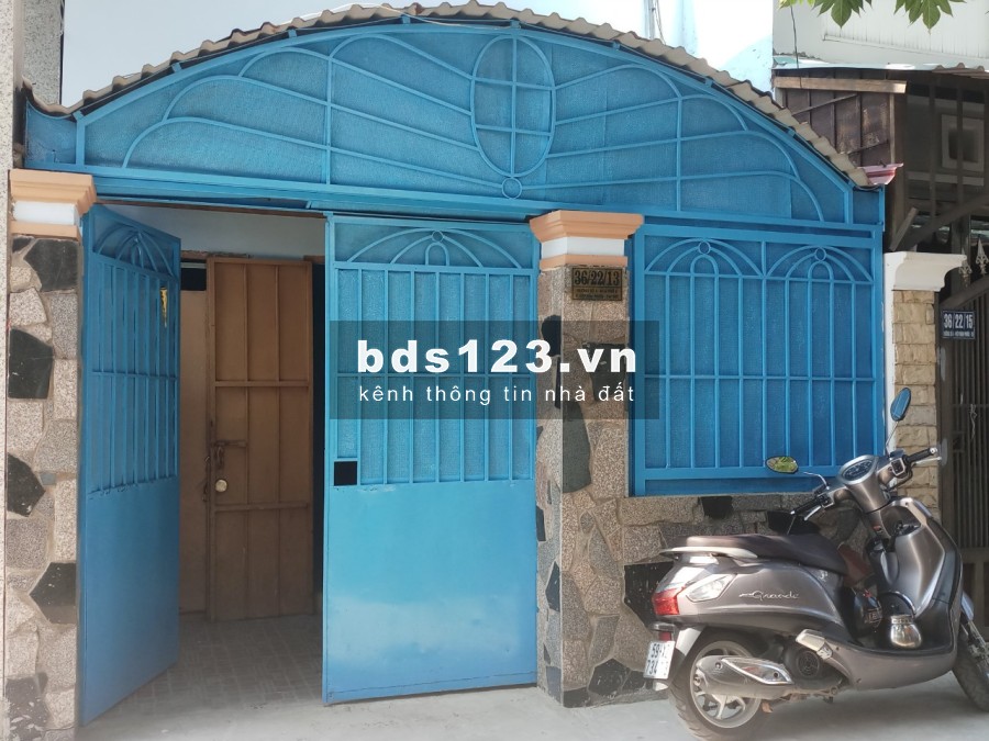 Thuê nhà nguyên căn, đường hẻm rộng 5m.