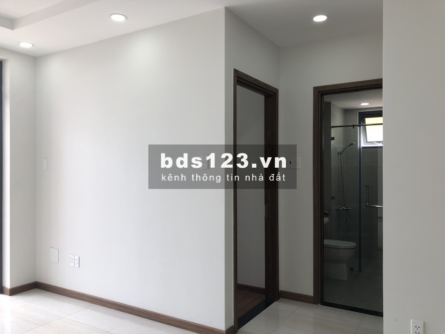 Các căn Him Lam Q9 rẻ nhất hiện tại, nhà mới toanh, 7tr, có sẵn rèm, bếp từ, hút mùi, máy nóng lạnh, Alo ngay TÚ 0936.31.3690 để đi xem, làm việc cả T7, CN