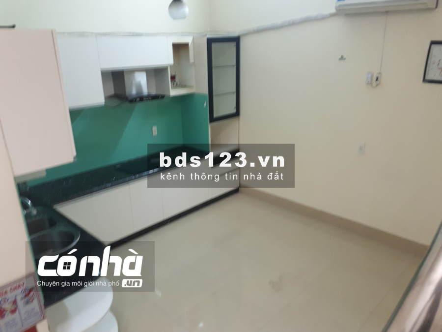 Cho thuê nhà đường Nguyễn Văn Mại phường 4 quận Tân Bình. DT 5x15m, 2 lầu sân thượng