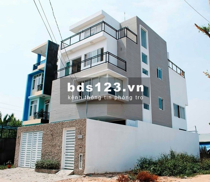 Còn 1 phòng duy nhất trong căn biệt thự ngay Bệnh Viện Nhà Bè chỉ 3tr/tháng