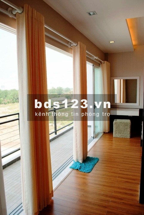Còn 1 phòng duy nhất trong căn biệt thự ngay Bệnh Viện Nhà Bè chỉ 3tr/tháng