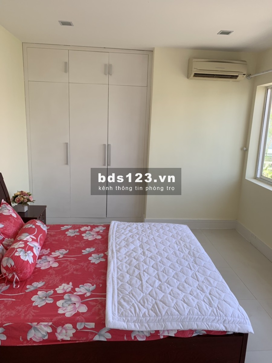 Còn 1 phòng duy nhất trong căn biệt thự ngay Bệnh Viện Nhà Bè chỉ 3tr/tháng