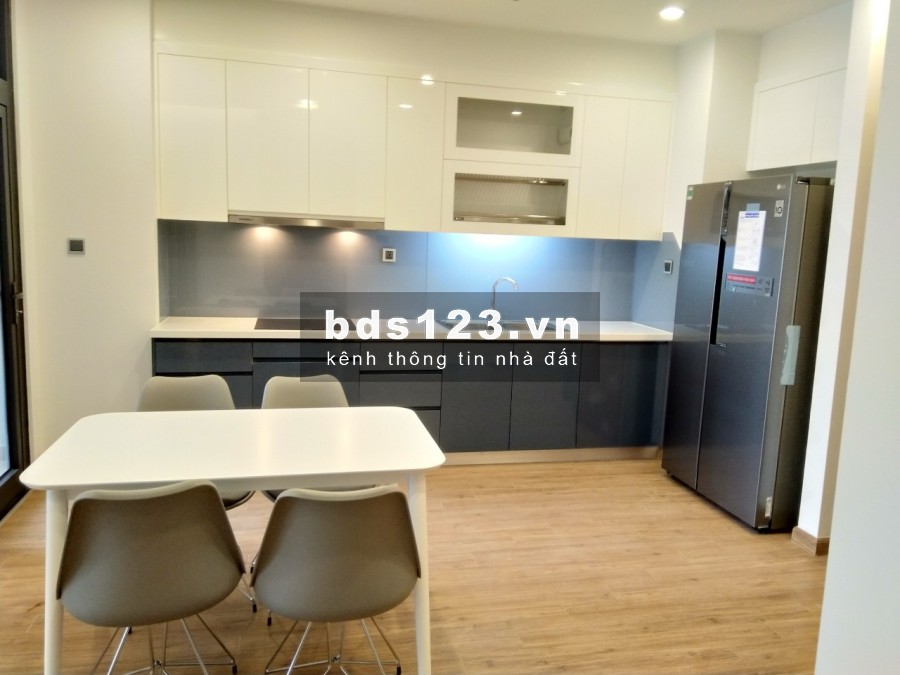 Cho thuê căn hộ cao cấp 2 phòng ngủ tại Vinhomes Metropolis - 79m2