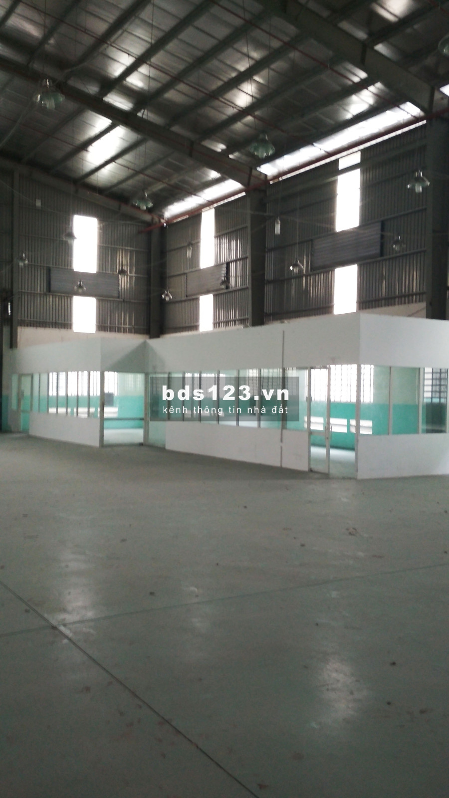Cho thuê kho xưởng đường Trần Đại Nghĩa, Bình Chánh, diện tích 11.083m2, giá tốt khu vực Bình Chánh