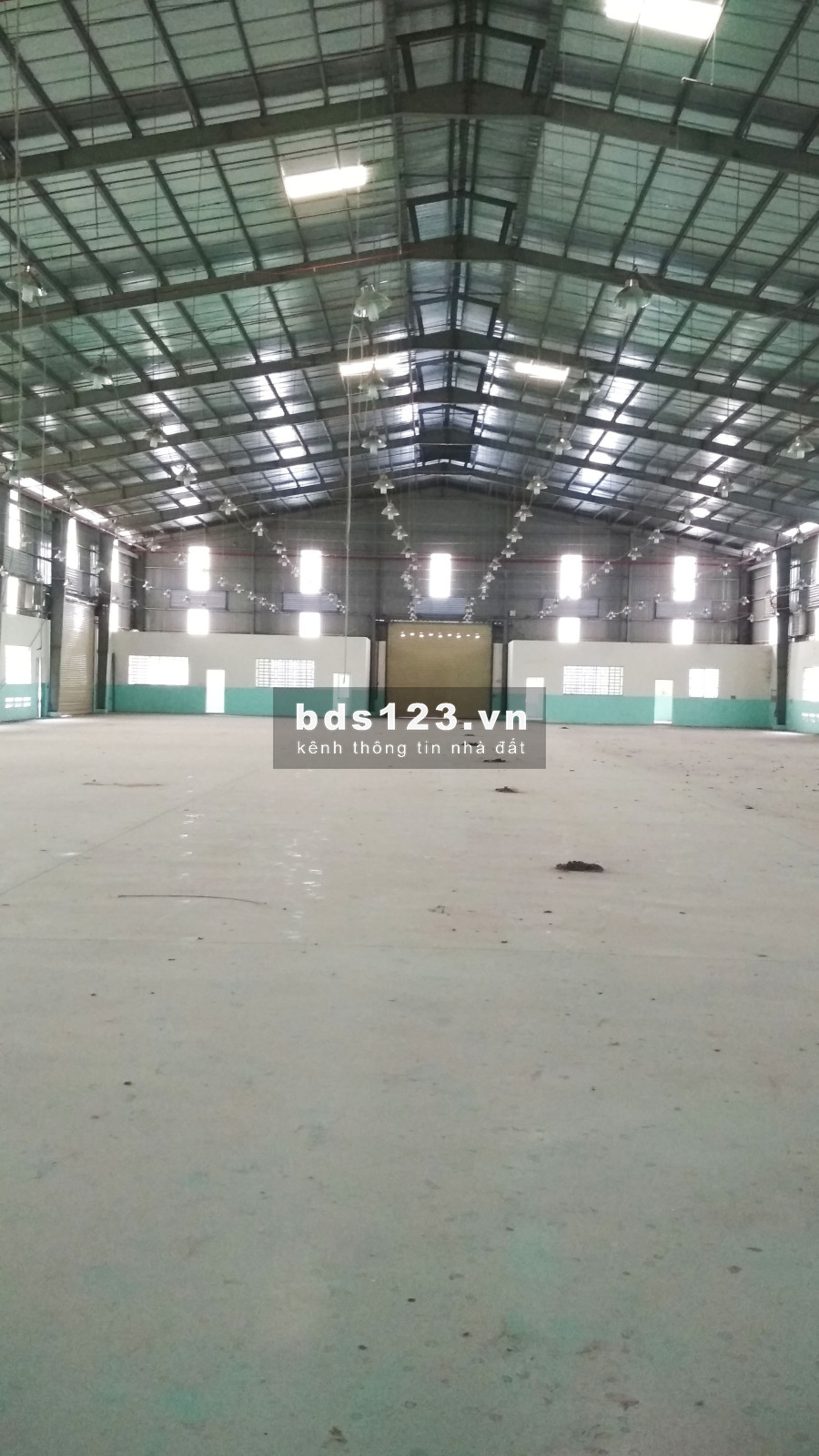 Cho thuê kho xưởng đường Trần Đại Nghĩa, Bình Chánh, diện tích 11.083m2, giá tốt khu vực Bình Chánh
