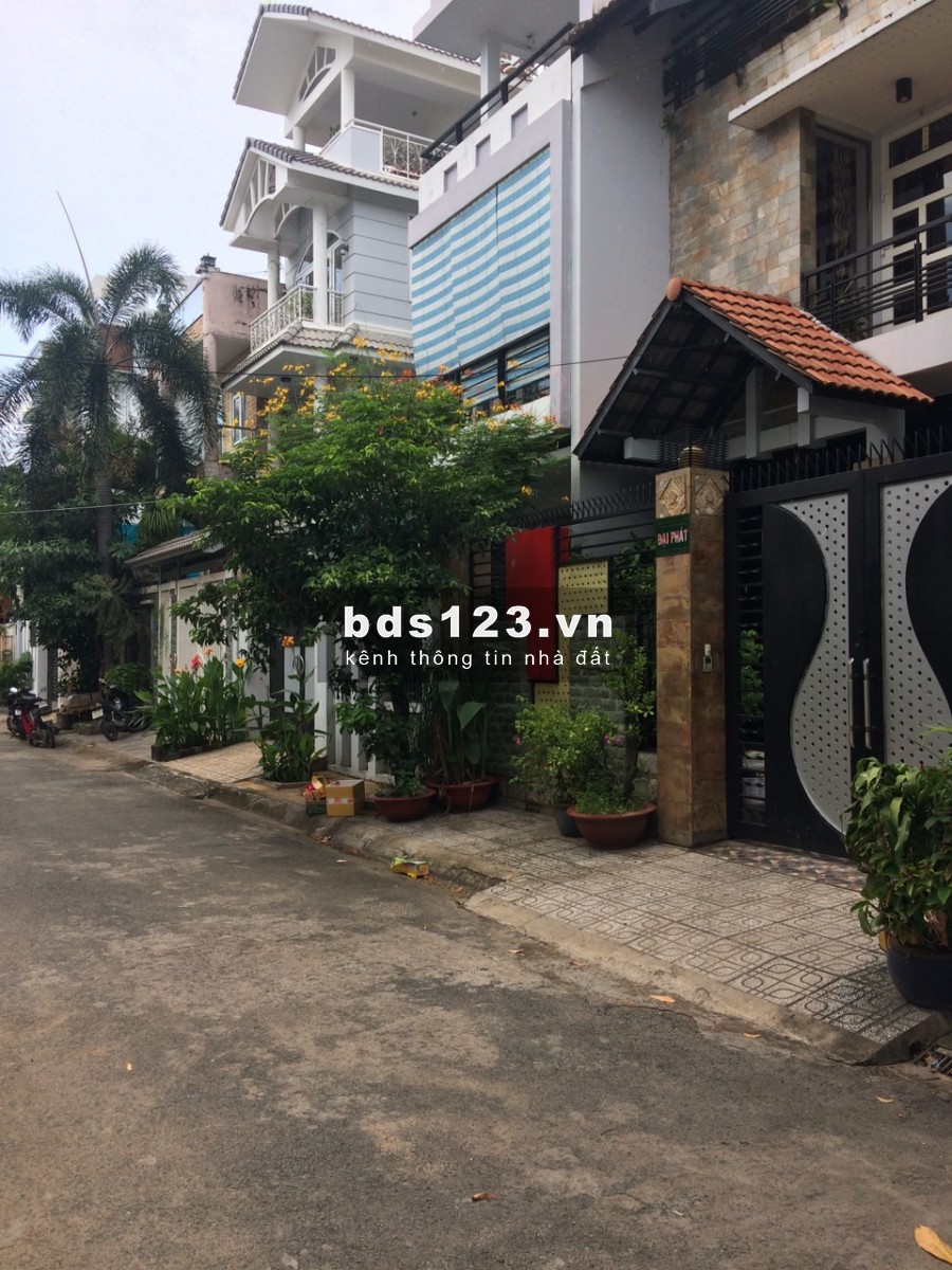 Nhà mới hẻm ô tô 12m - Bình Lợi - Trệt, 3 lầu, 4PN - đầy đủ tiện nghi, khu nhà phố dự án, dân trí cao
