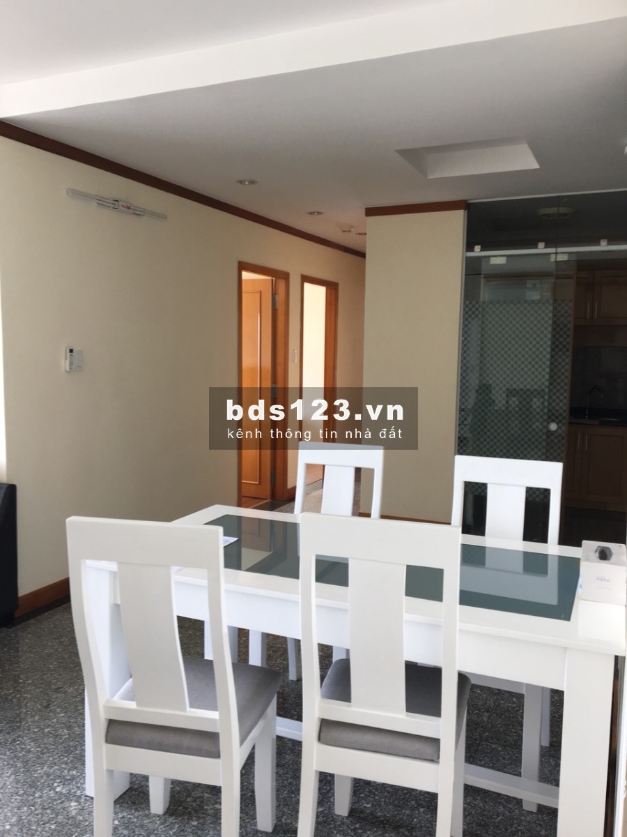 Cho thuê CH Phú Hoàng Anh 2PN, 88m2, full nội thất, chỉ 11 tr/tháng, LH 0938 011552
