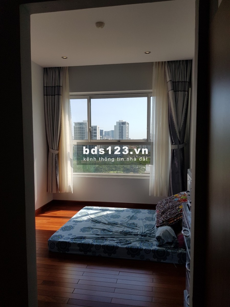 Cho thuê căn hộ Phú Hoàng Anh, 129m2, nhà trống, 9,5tr/th.LH 0938011552