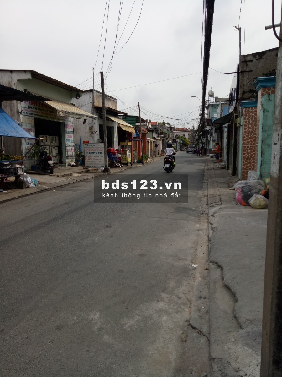 Bán đất gần khu đại Nam, 490tr, sổ hồng riêng