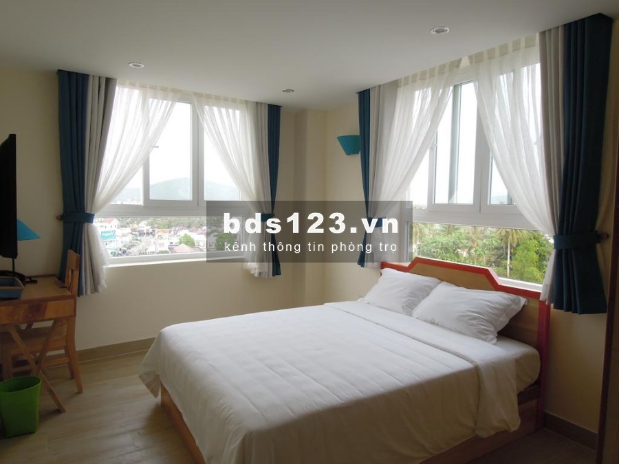Phòng trong căn hộ Era Town view sông đầy đủ nội thất cao cấp, giá chỉ 3 triệu/tháng