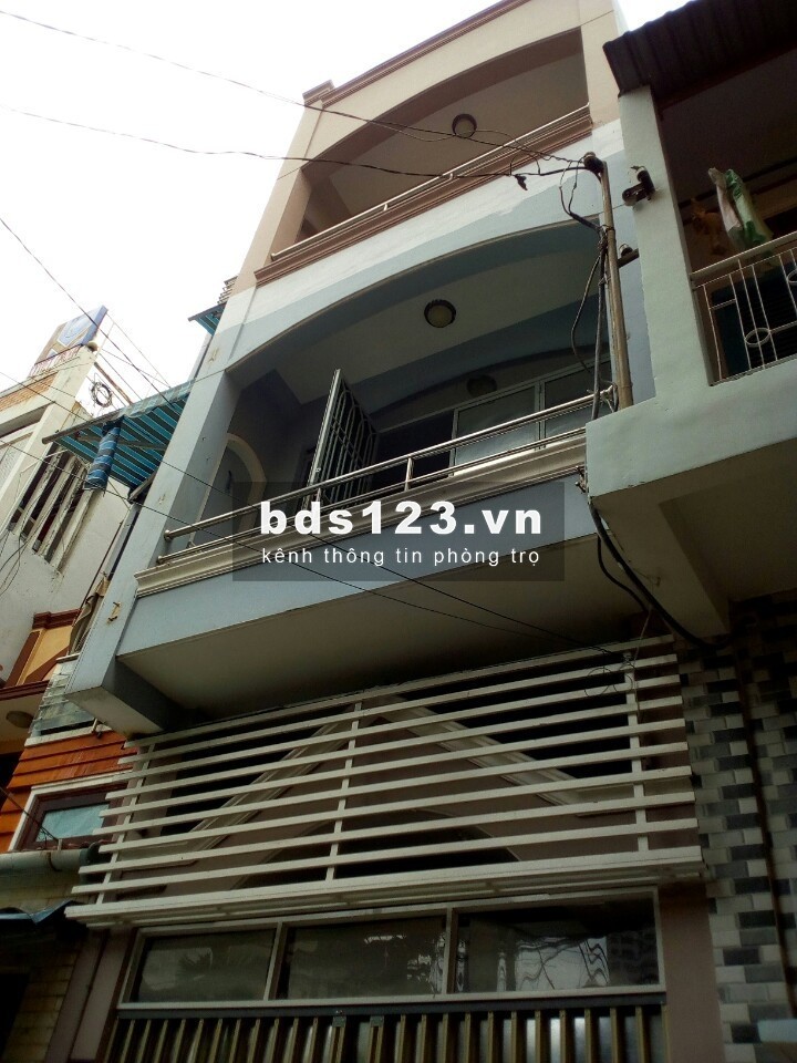 Phòng máy lạnh, sạch sẽ giá 2.5tr ngay Nam Kỳ KN, P9, Q3