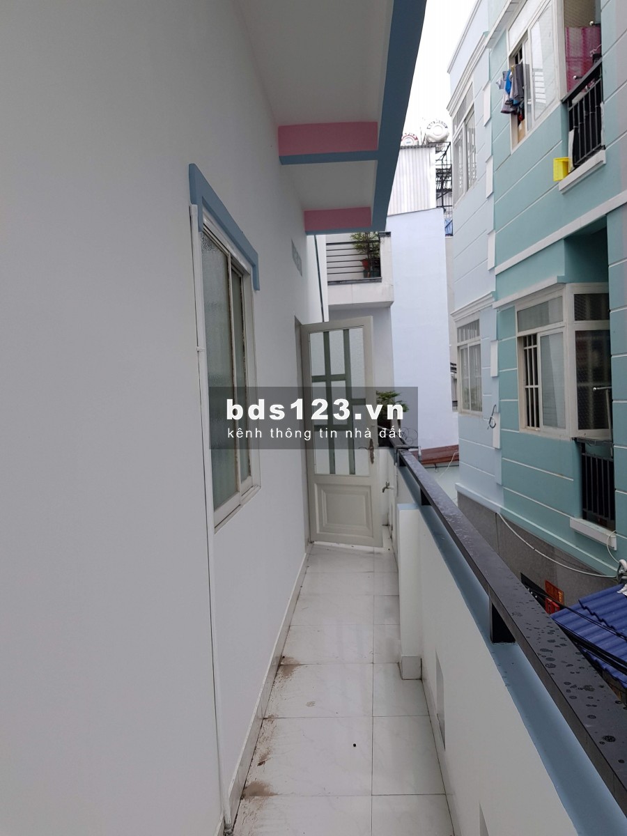 Cho thuê nhà nguyên căn 1 trệt 2 lầu tại số 127/27 Mễ Cốc, P15, Quận 8, TPHCM