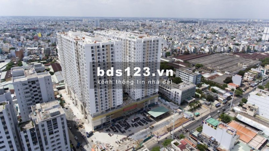 Cho thuê căn hộ Oriental Plaza 2PN, 2WC, 76m2 - 10 tr/th NTCB - 14 tr/th full nội thất