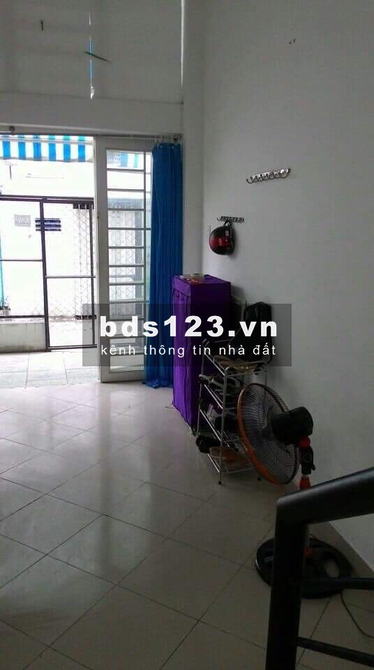 Tìm nữ ở ghép nhà nguyên căn 1 trệt 2 lầu quận 8