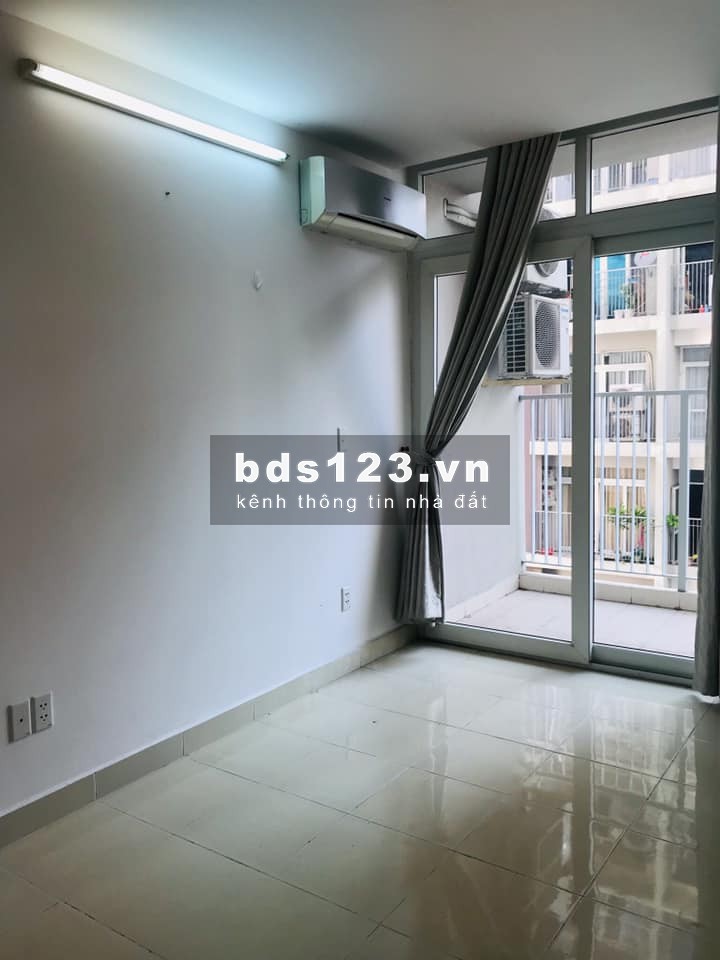 Cho thuê căn hộ Hà Đô 2 phòng ngủ NTCB 10tr/th - 2 phòng ngủ full nội thất 11tr/th Tel 0942*811*343 Tony đi xem căn hộ bất cứ lúc nào (giữ chìa khóa).