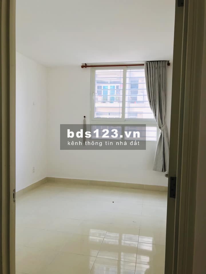Cho thuê căn hộ Hà Đô 2 phòng ngủ NTCB 10tr/th - 2 phòng ngủ full nội thất 11tr/th Tel 0942*811*343 Tony đi xem căn hộ bất cứ lúc nào (giữ chìa khóa).