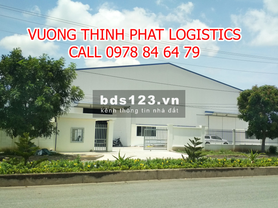 Cần cho thuê kho xưởng 2 mặt tiền Quốc Lộ 22, Hóc Môn, 3.600m2, giá cạnh tranh của khu Hóc Môn