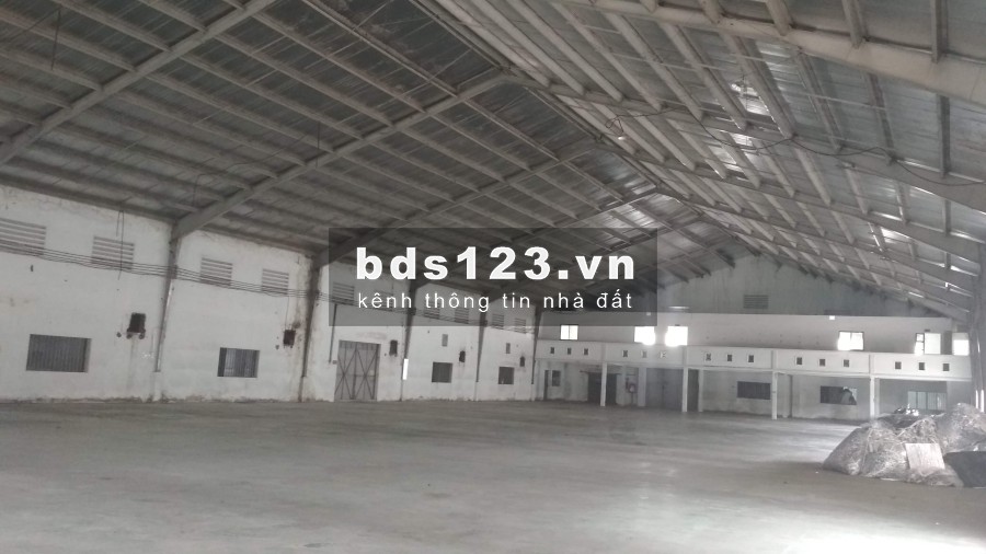 Cần cho thuê kho xưởng 2 mặt tiền Quốc Lộ 22, Hóc Môn, 3.600m2, giá cạnh tranh của khu Hóc Môn