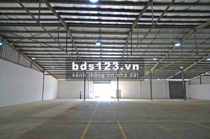 Cần cho thuê kho xưởng đường Cộng Hoà, P.4, Tân Bình, diện tích 24.814m2, giá tốt khu vực Tân Bình
