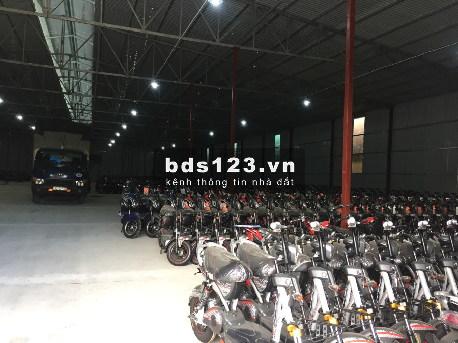 Cho thuê kho từ 150m2 đến 600m2 tại đường Phạm Hùng, Hà Nội (sát KeangNam)