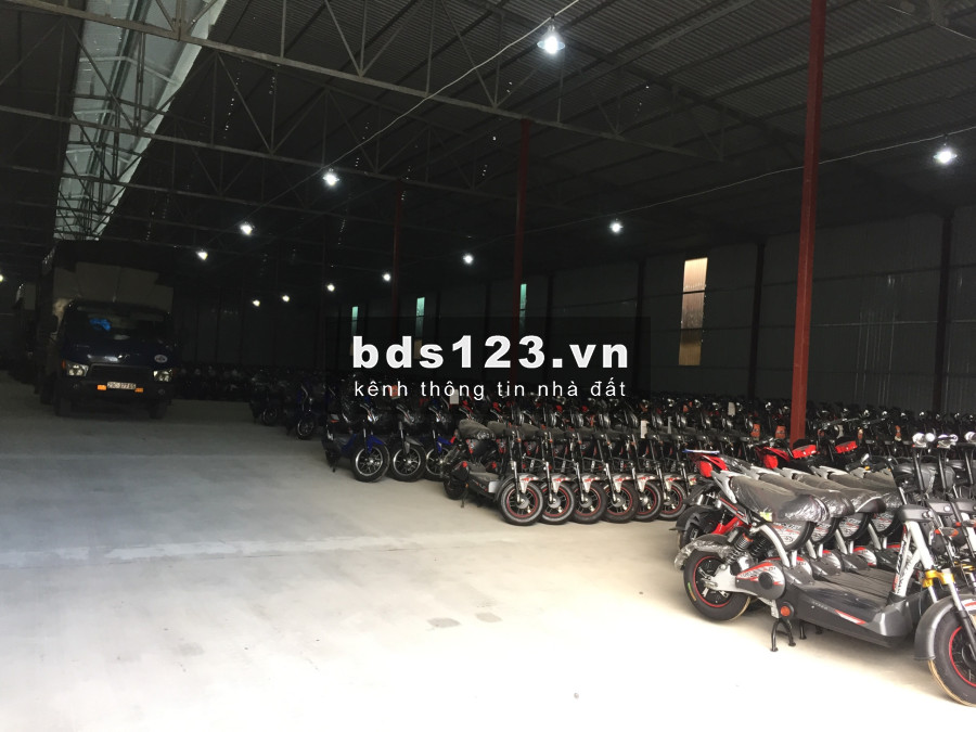 Cho thuê kho từ 150m2 đến 600m2 tại đường Phạm Hùng, Hà Nội (sát KeangNam)
