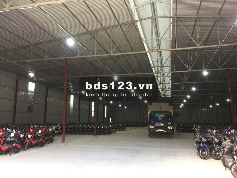 Cho thuê kho từ 150m2 đến 600m2 tại đường Phạm Hùng, Hà Nội (sát KeangNam)