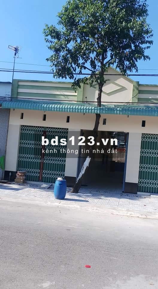 Không có người quản lý bán gấp 2 dãy nhà trọ gần KCN , chợ..thu nhập 15tr/tháng