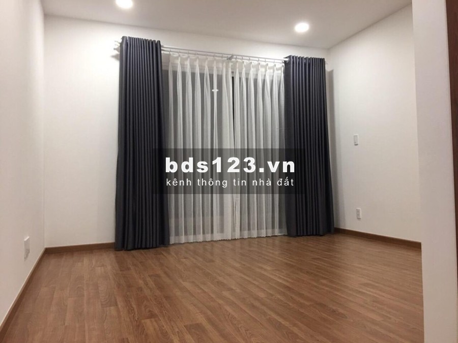 #12 Triệu - Thuê căn hộ 2 phòng ngủ / 2WC Cityland Park Hills nội thất cơ bản (rèm, ML, bếp) mới nhận nhà Ten 0933417473 Tony đi xem