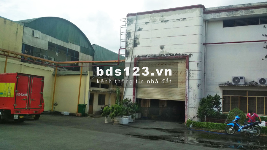 Cần cho thuê kho xưởng 2 mặt tiền đường Tây Thạnh,diện tích 6.486m2, giá tốt KCN Tân Bình, Tân Phú
