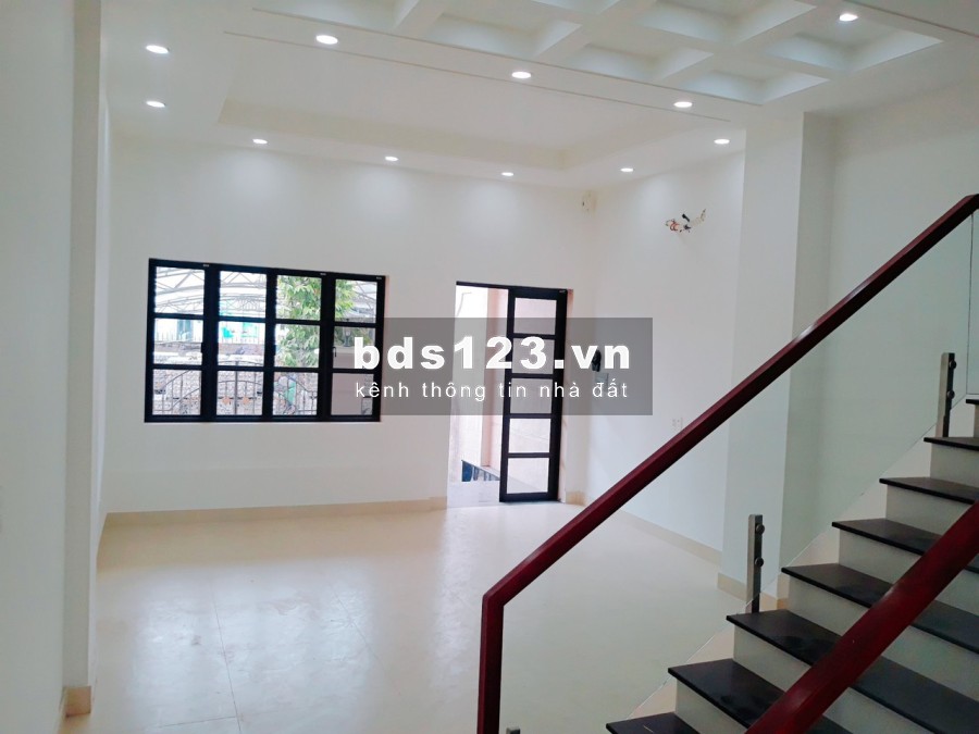 Mặt bằng kinh doanh vị trí cực đẹp Cityland Park Hills lối đi riêng ở lại được