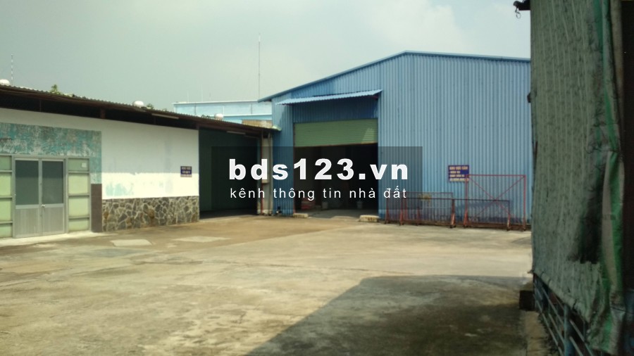 Cần cho thuê kho xưởng mặt tiền đường Tân Kỳ Tân Quý, diện tích 1.500m2, giá tốt Quận Tân Phú