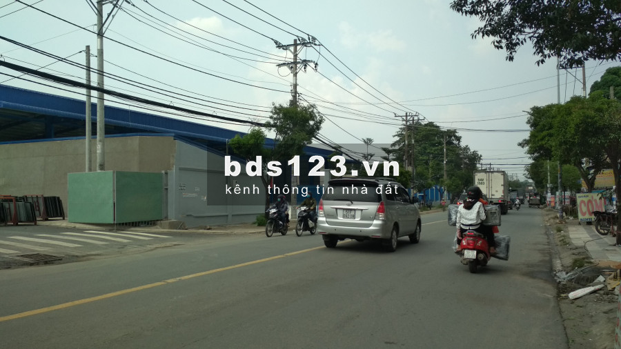 Cho thuê kho xưởng mặt tiền Lê Văn Khương Quận 12, diện tích 4.000m2, giá tốt cạnh tranh