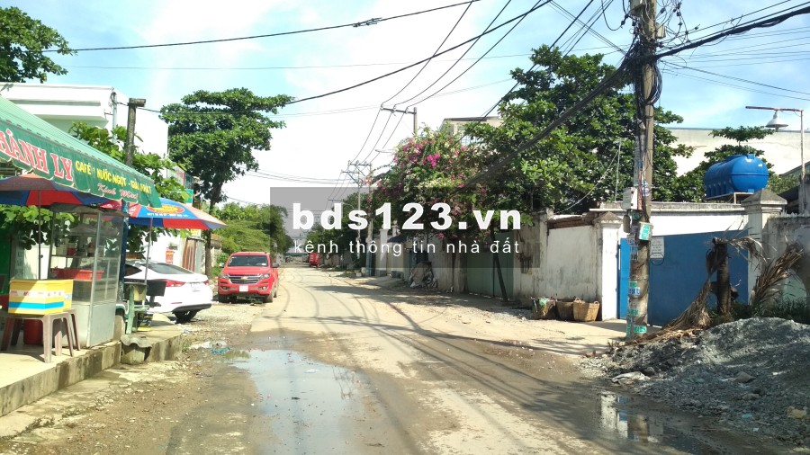 Cho thuê kho xưởng 2 mặt tiền đường Trần Văn Mười, Hóc Môn, diện tích 2.499m2, giá tốt