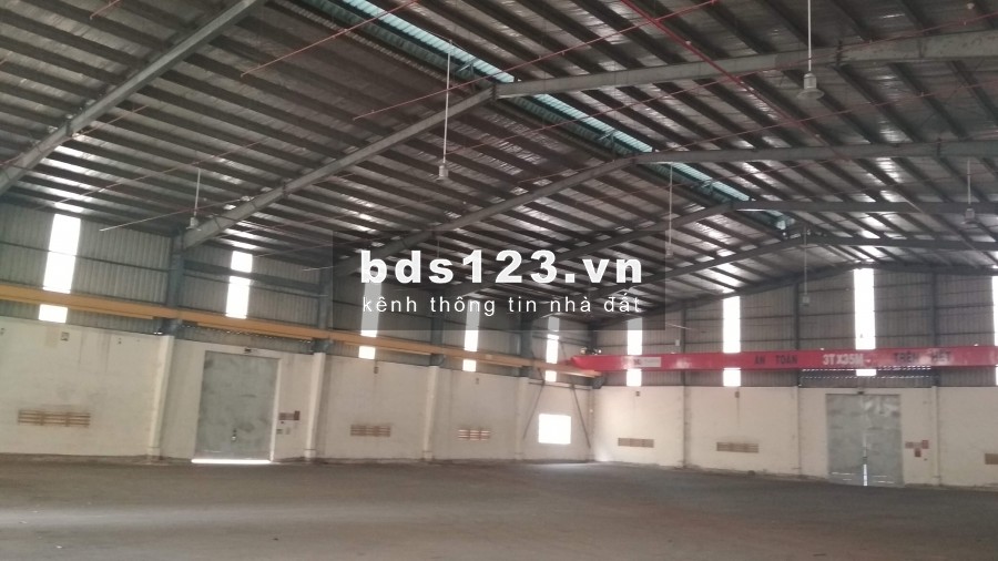 Cần cho thuê kho xưởng diện tích 732m2 mặt tiền Đông Hưng Thuận 2, Quận 12, giá tốt