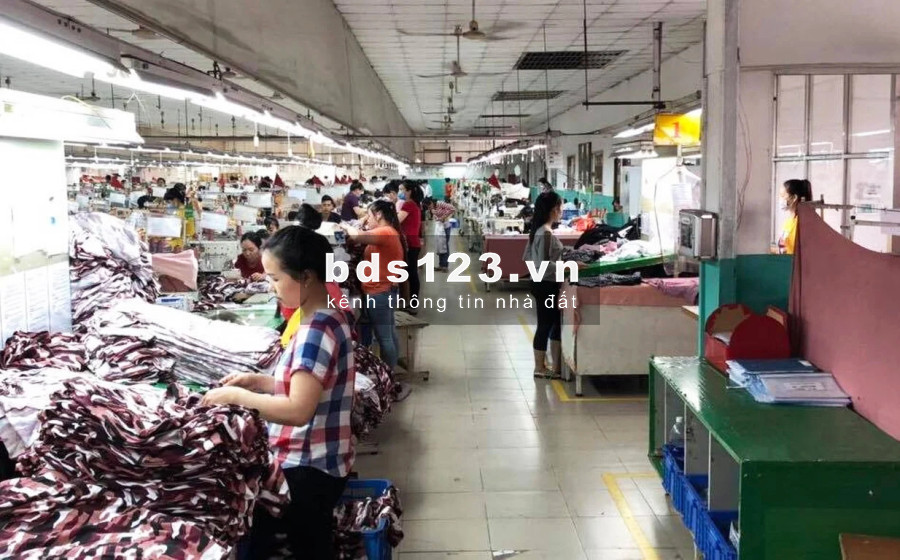 CHO THUÊ XƯỞNG 8.686M2 NGUYỄN VĂN BỨA, HÓC MÔN, GẦN QL 22, PHAN VĂN HỚN, GIÁ RẺ