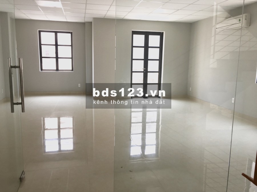 Cho thuê nhà nguyên căn Cityland Park Hills có hầm mới hoàn thiện