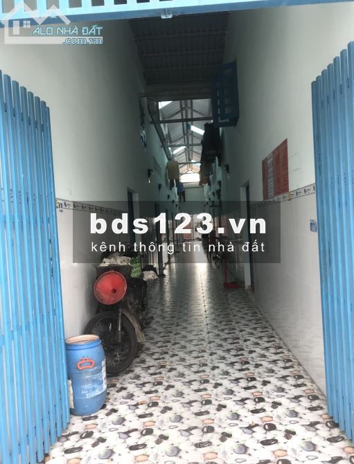 Thua lỗ kinh doanh bán gấp lô đất diện tích 300m2 (10x30m) gần chợ tiện kinh doanh