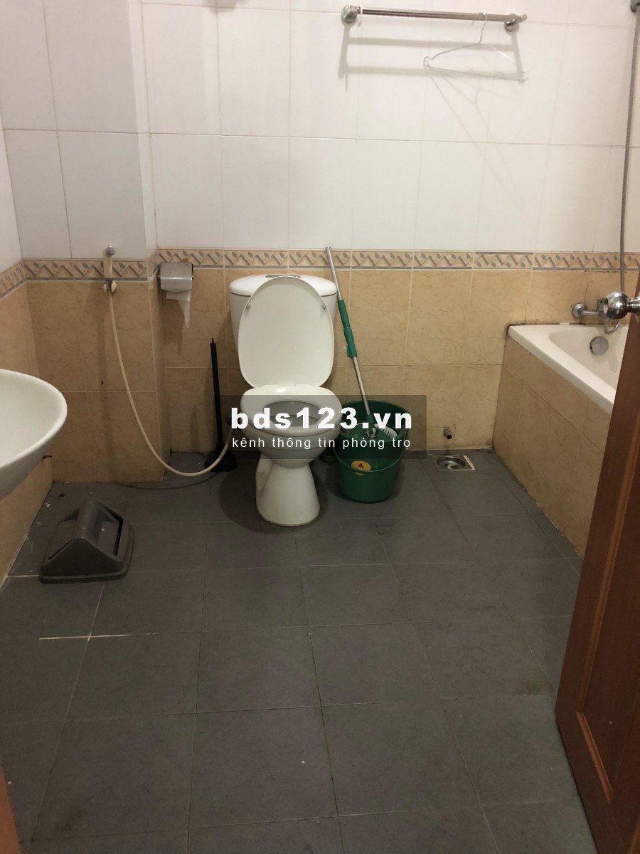 Phòng trọ đầy đủ nội thất đẹp y hình, Khu biệt thự sang trọng, Không thu phí xe