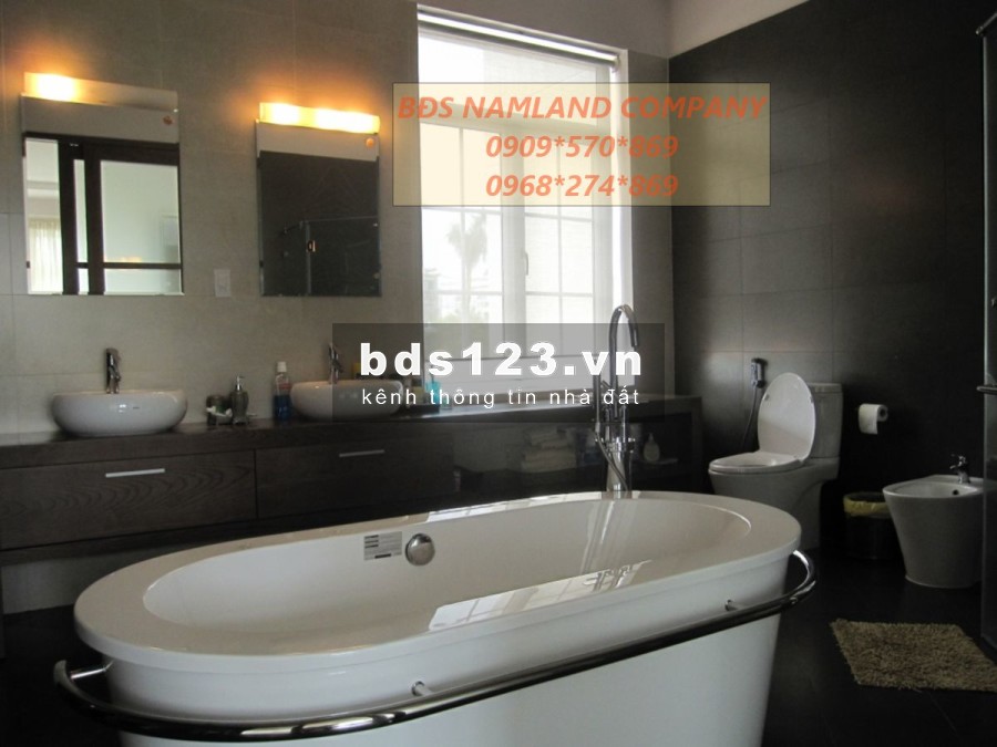 Villa sân vườn, hồ bơi 12/2A Đường số 4, Phường Bình An