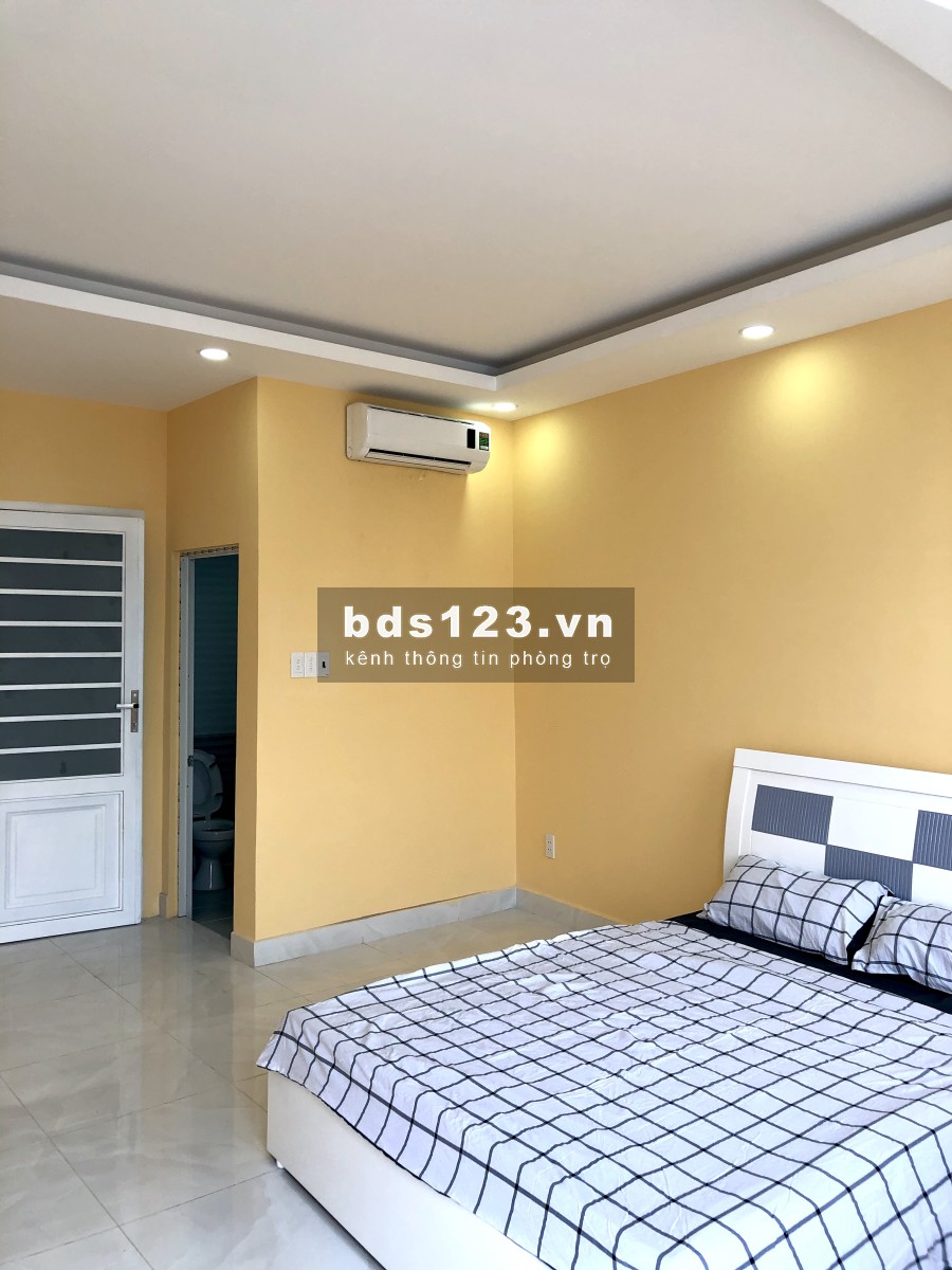 Phòng mới xây, đẹp, có nội thất ban công. Đường Quang Trung Gò Vấp