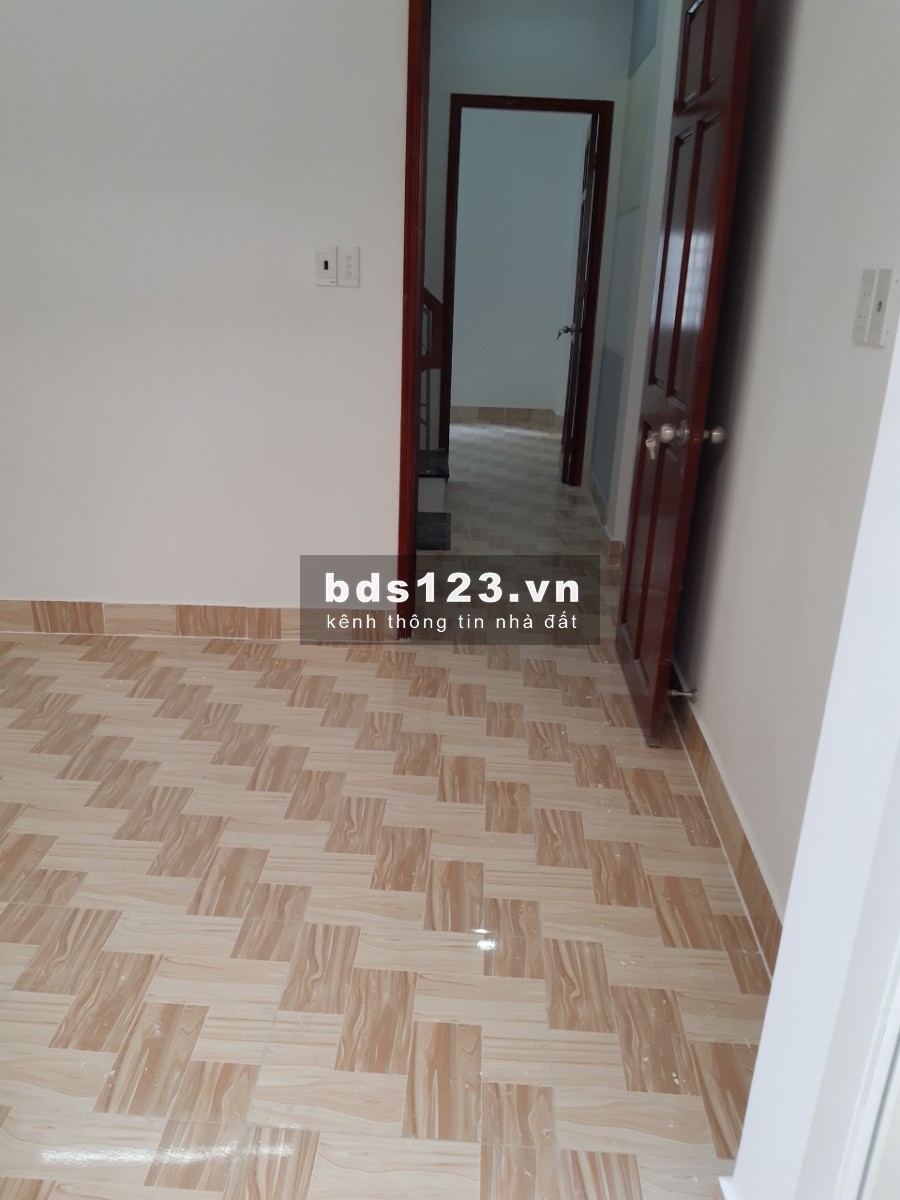 Cần bán biệt thự hxh ngay chợ Liên Khu 45-Bình Tân 50m2 chỉ 2.1 tỷ
