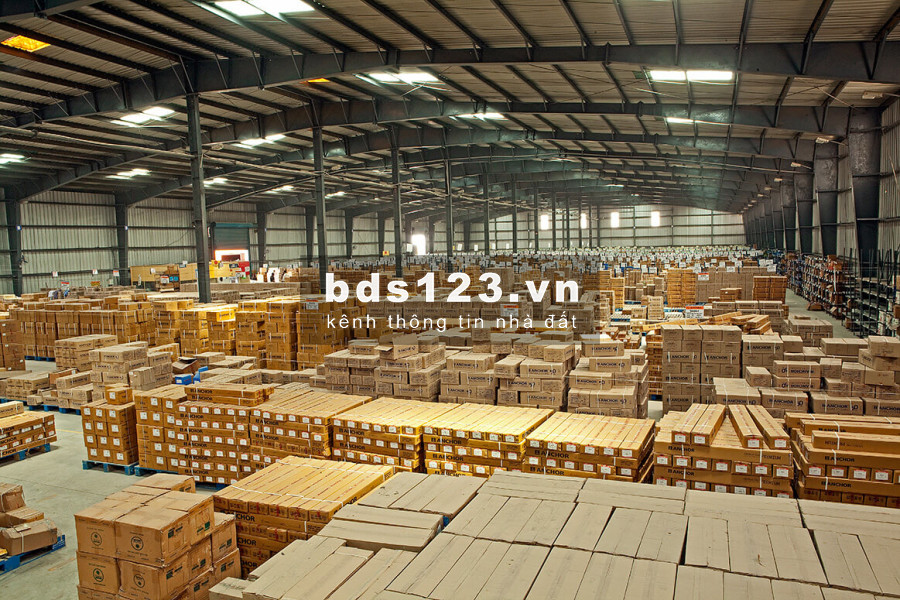 Cho thuê kho chia sẻ, giải pháp thuê kho chứa hàng tối ưu tại Tp.HCM năm 2025