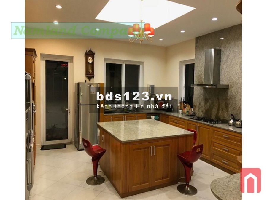 Nhà Phố Cao Cấp Trệt 2 Lầu 350m2 Giá Chỉ 38,3TR Bình An