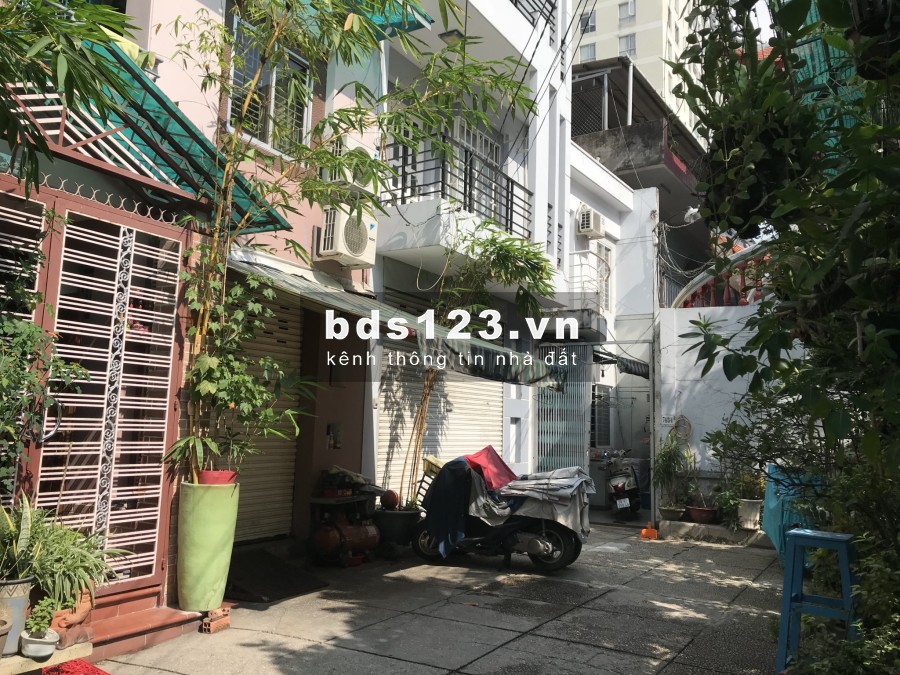 Bán GẤP nhà hẻm Phan Đăng Lưu, P. 5, Phú Nhuận