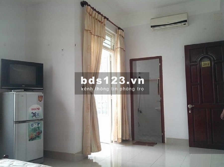 Cho thuê phòng trọ 25m2, đầy đủ tiện nghi, gần sân bay Tân Sơn Nhất