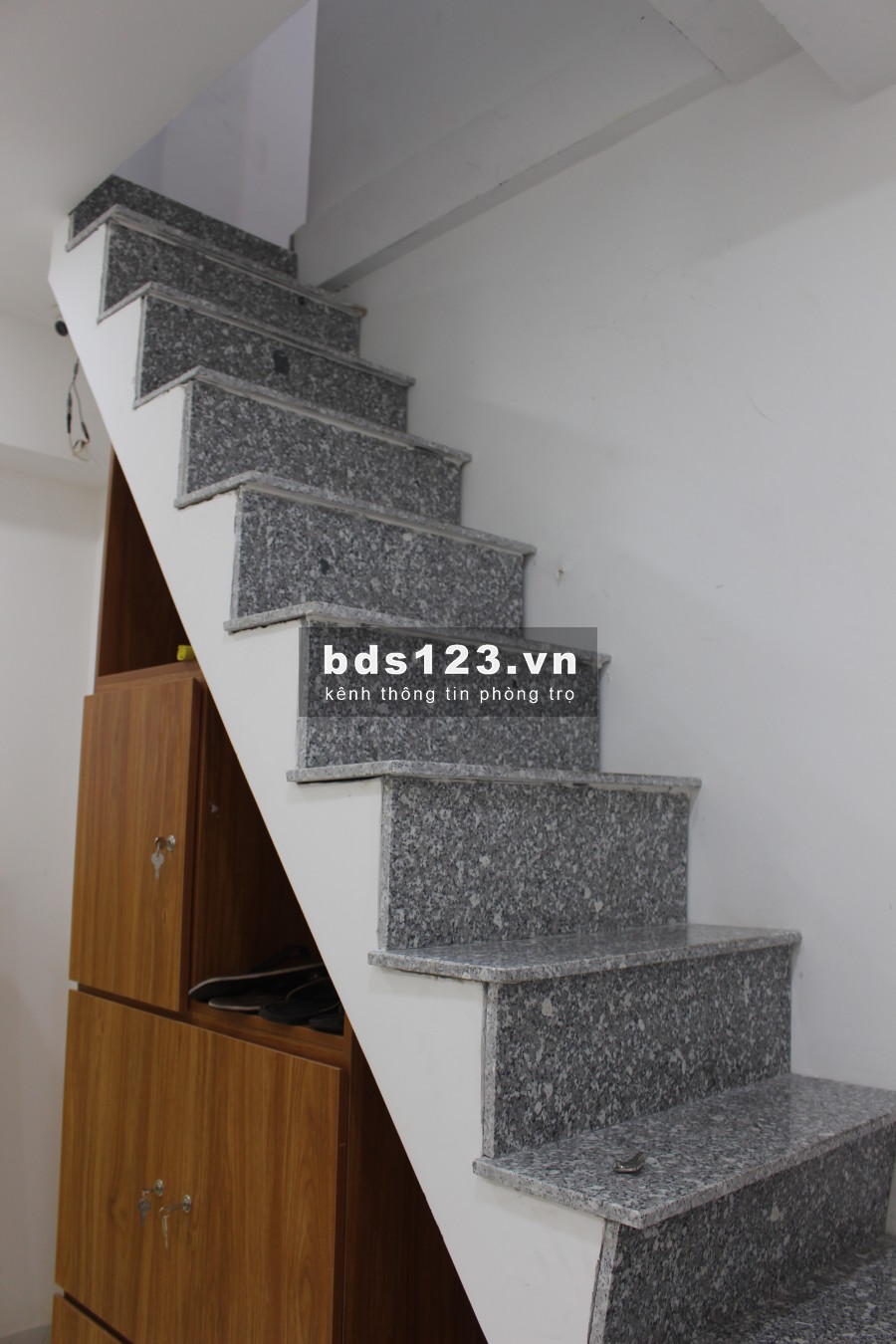 Phòng cho thuê, full nội thất, bếp, wc riêng, tự do, Bùi Viện, Q.1